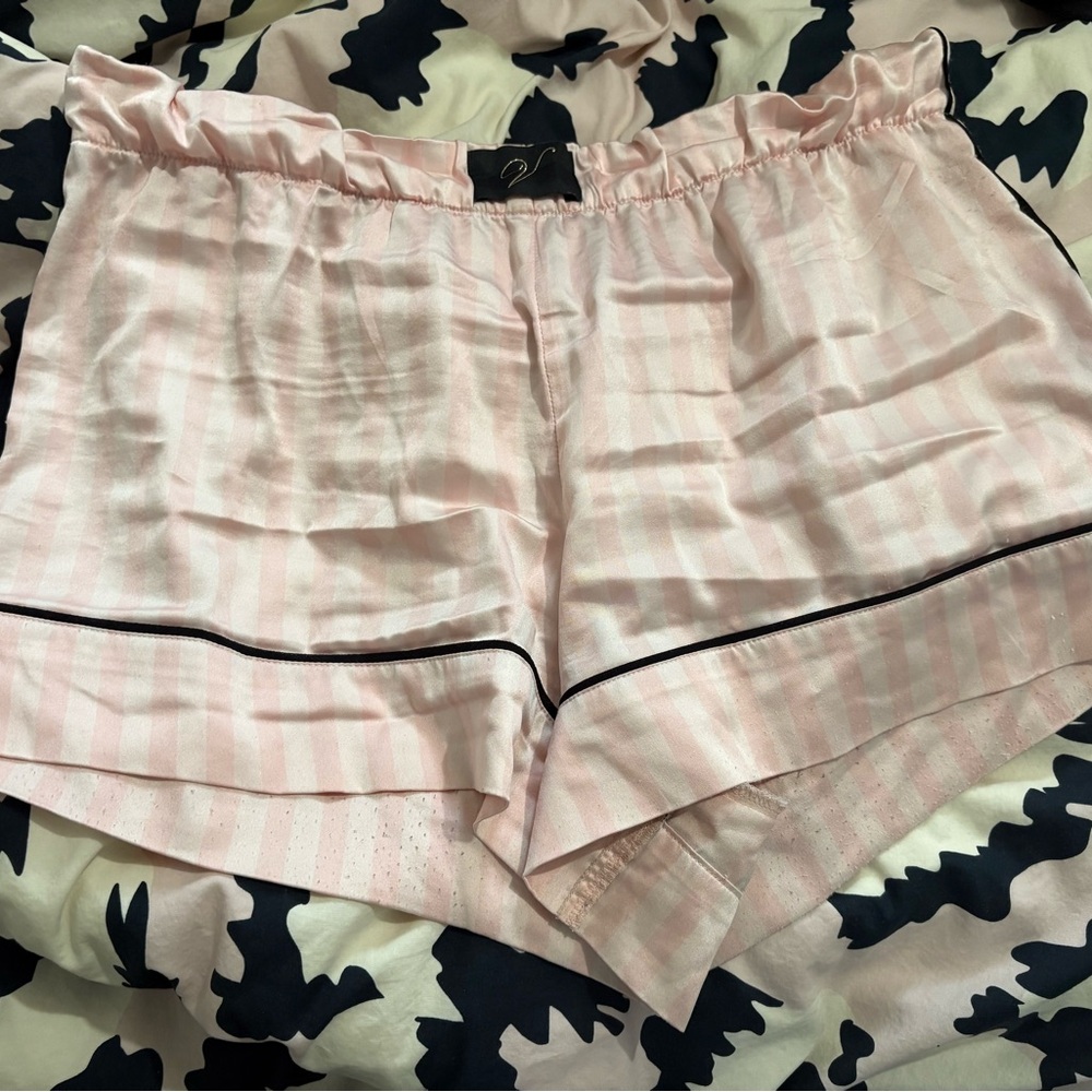 Victoria’s Secret pink and white stripes PJ short